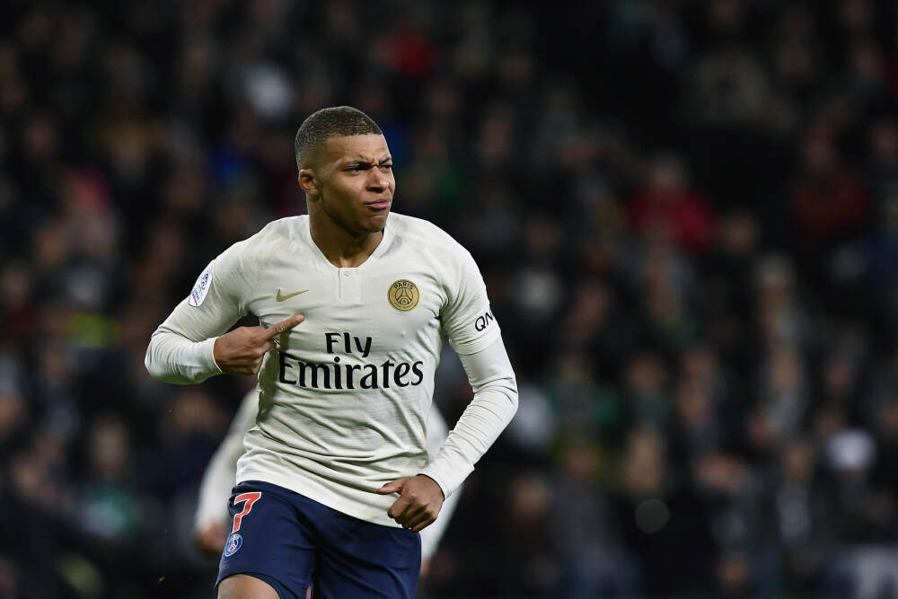 淘气天尊：2025年收官，持股还是持币过节？